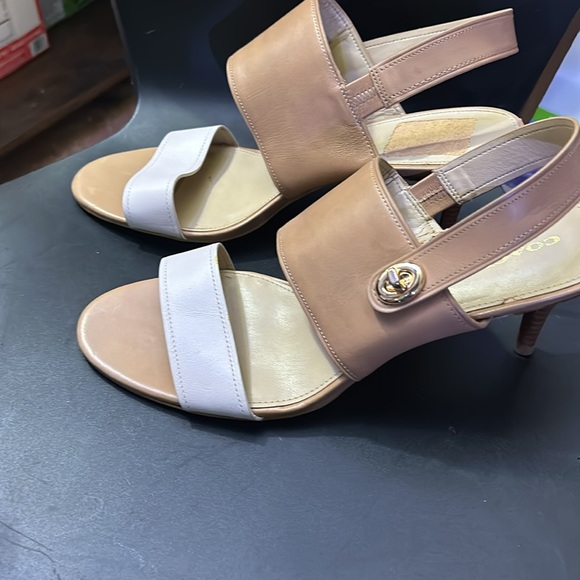 Coach “Marla” sandals Size 10B / 40 - Picture 11 of 11